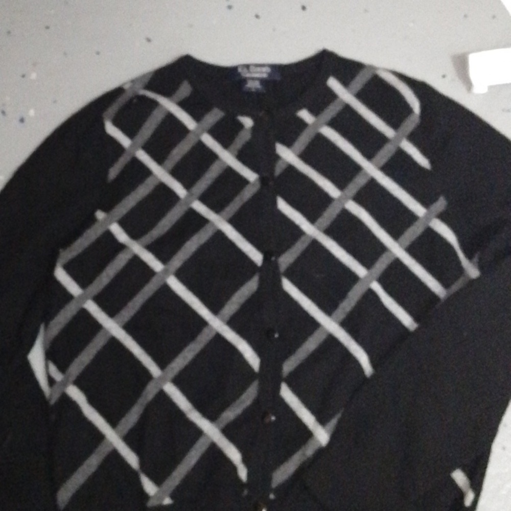 Cashmere cardigan